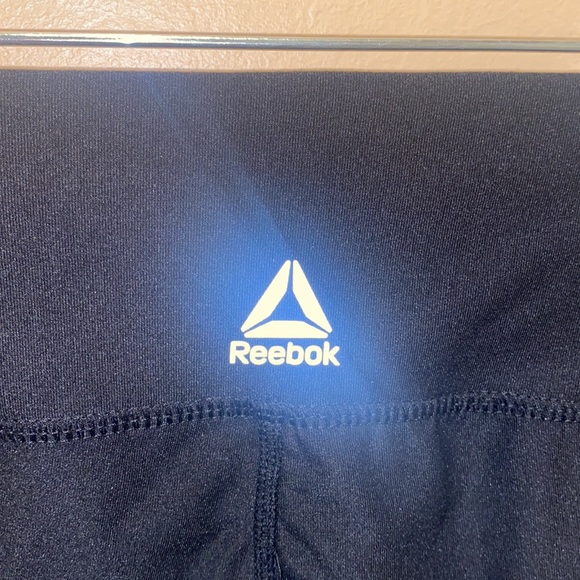 REEBOK Capri Compression Athletic Leggings - Picture 5 of 8